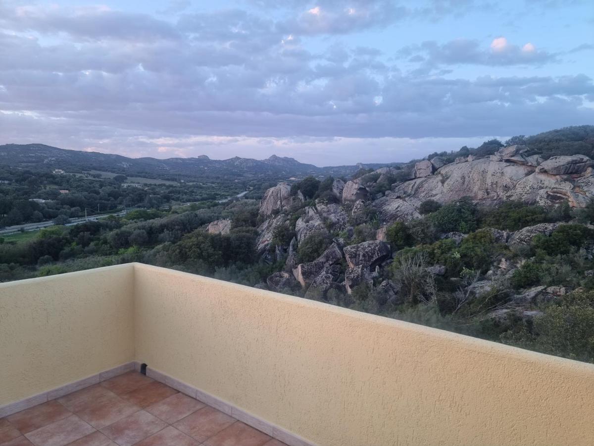 Appartamento Monte Mare Arzachena Exteriör bild